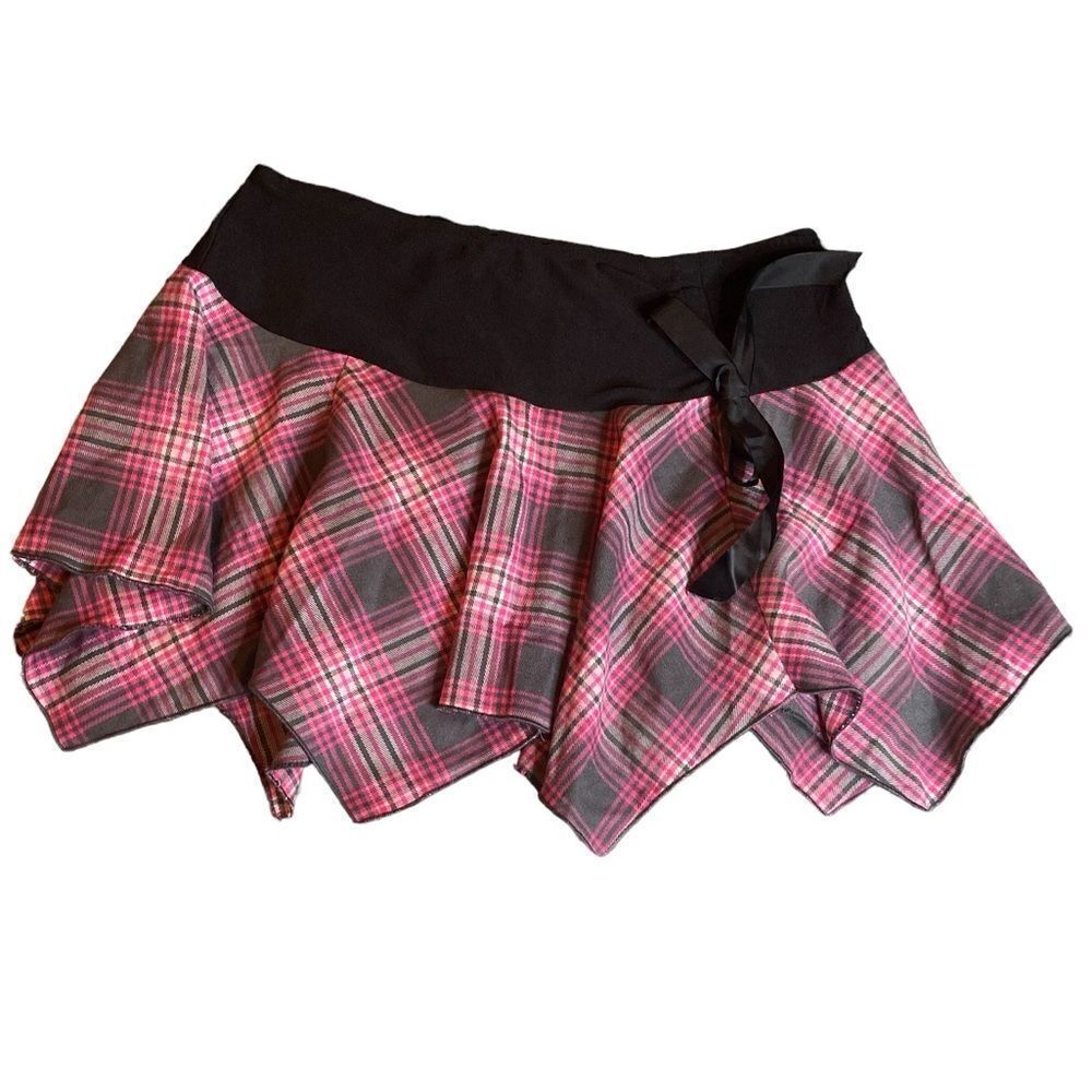 Y2k Plaid Skirt - Picture 2 of 4